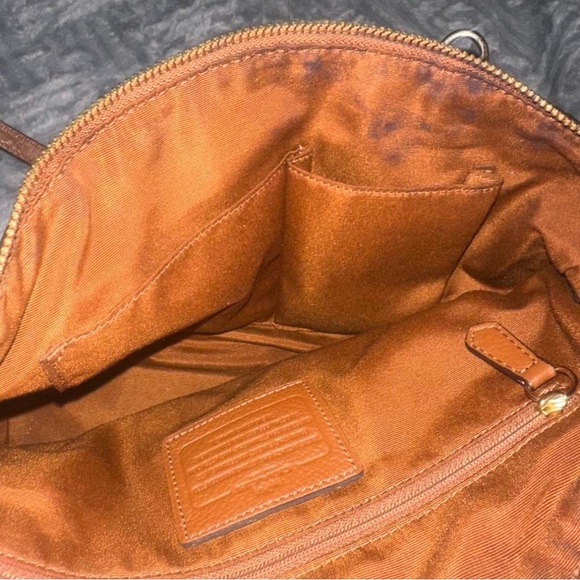 Coach Tan Leather Shoulder Bag - Picture 4 of 4